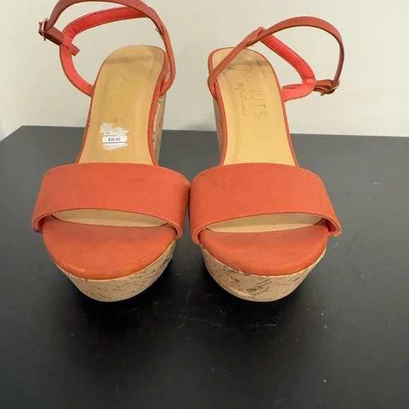 Coconuts by Matisse Orange Cork Wedges size 7 - Picture 2 of 8